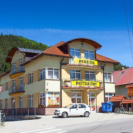 Penzion Centrum Oravsky Biely Potok Bagian luar foto