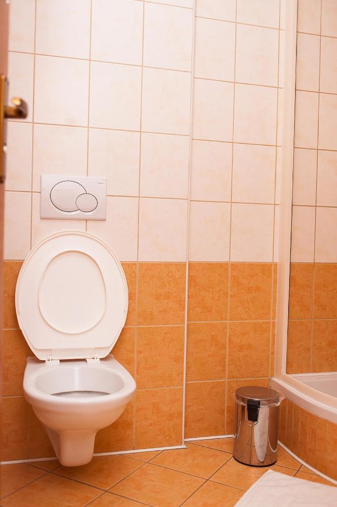 Penzion Centrum Oravsky Biely Potok Bagian luar foto