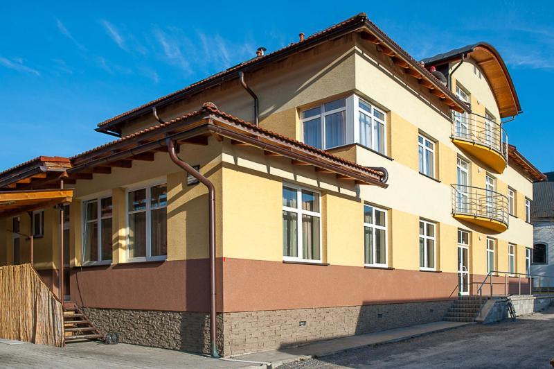 Penzion Centrum Oravsky Biely Potok Bagian luar foto