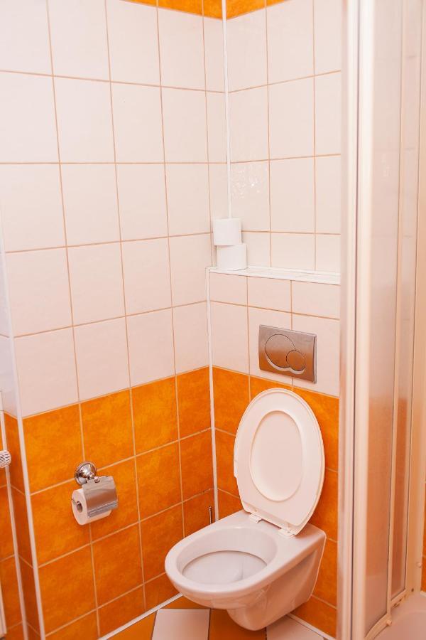 Penzion Centrum Oravsky Biely Potok Bagian luar foto